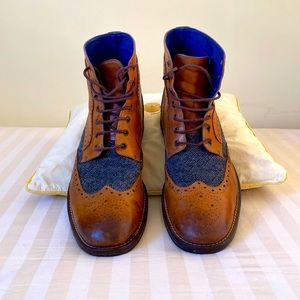Ted Baker SEALLS wing-tip boot. Mens Sz. Us 11